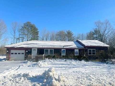 3819 Middle Road, Sidney, ME 04330