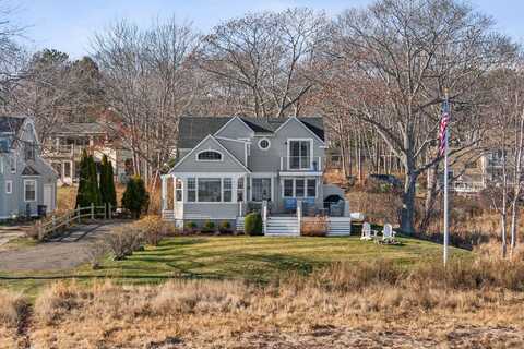 6 Brooks Street, Kennebunkport, ME 04046