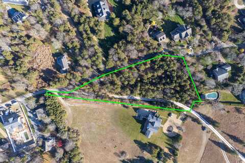 26 Mill Hill Road, Edgartown, MA 02539