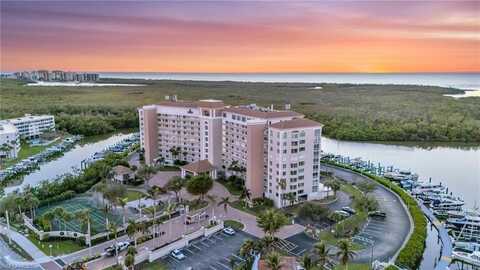 13105 Vanderbilt, NAPLES, FL 34110