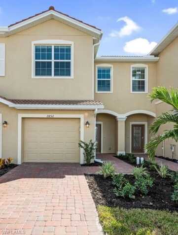 2871 BLOSSOM, NAPLES, FL 34120