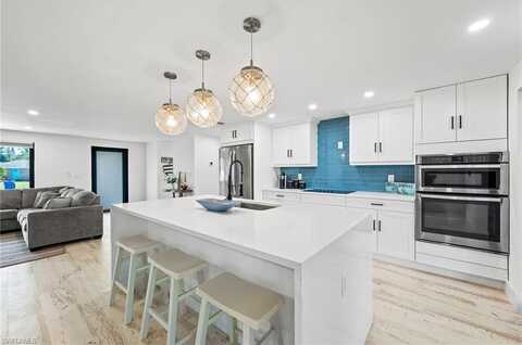 9793 Tonya, BONITA SPRINGS, FL 34135