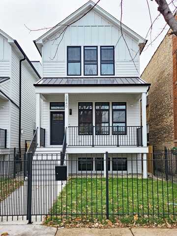 2840 N Talman Avenue, Chicago, IL 60618