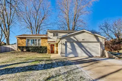 1876 Cambridge Lane, Wheaton, IL 60189