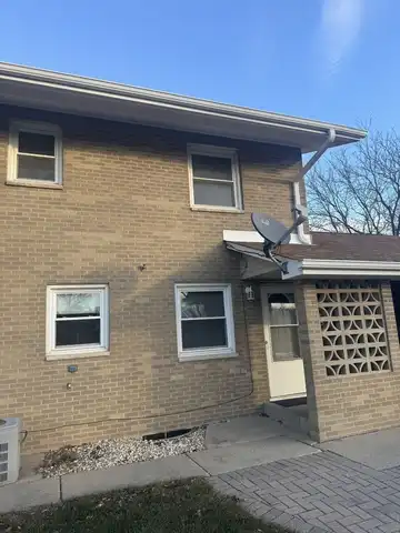 301 W 2nd Place, Spring Valley, IL 61362