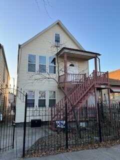 4102 S MAPLEWOOD Avenue, Chicago, IL 60632