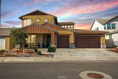 1579 Milky Way, Beaumont, CA 92223