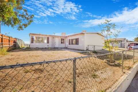 661 Patricia Avenue, Barstow, CA 92311