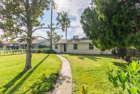 17024 Sherman Way, Van Nuys, CA 91406