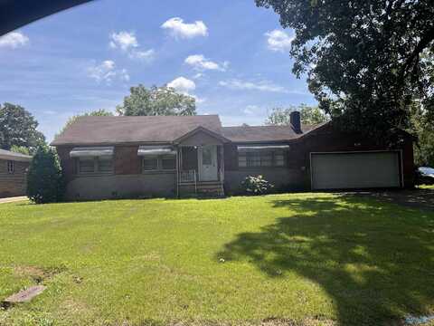 810 Padenreich Avenue, Gadsden, AL 35903