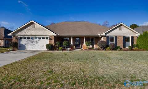 618 Summer Cove Circle NW, Madison, AL 35757