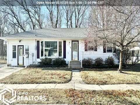 613 S 11th St, Clear Lake, IA 50428