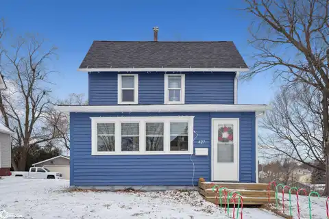 427 West Street, Grinnell, IA 50112