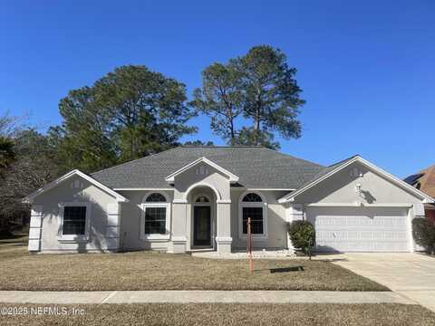 5658 PLUM HOLLOW Drive W, Jacksonville, FL 32222