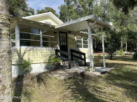 714 HUNTER Avenue, Crescent City, FL 32112