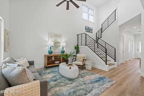 240 S 10TH Street, Jacksonville Beach, FL 32250