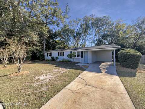 8392 FURY Drive, Jacksonville, FL 32244