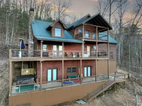 840 Deer Crest Road, Blue Ridge, GA 30513