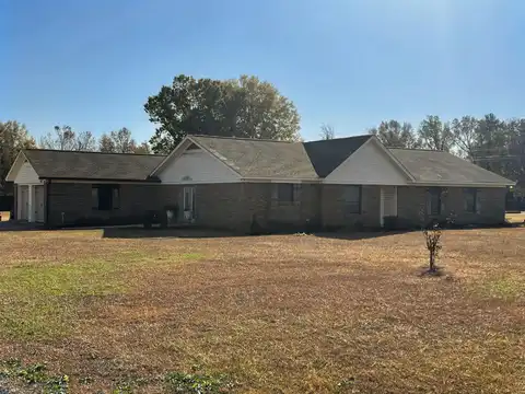 40062 Seely Dr., Hamilton, MS 39746