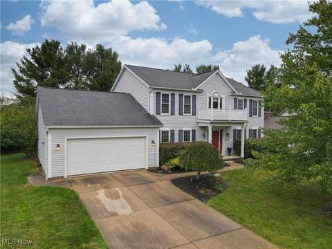 2431 Greenview Drive, Uniontown, OH 44685