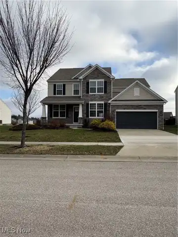 87 Garnett Circle, Copley, OH 44321