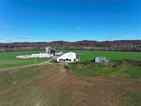 17110 Muskingum River Road, Waterford, OH 45786