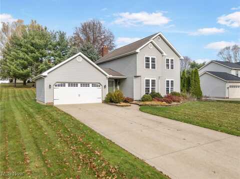 1551 Applewood Way, Uniontown, OH 44685