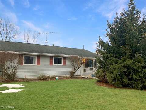 4204 Knickerbocker Road, Sheffield Lake, OH 44054