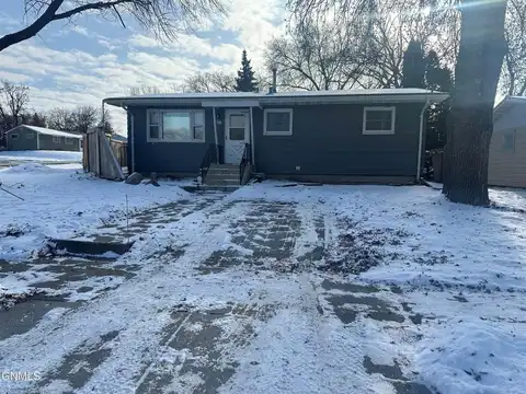 343 E Central Avenue, Bismarck, ND 58501