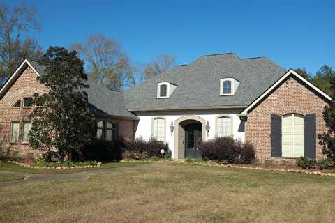 40092 Deer Creek Dr., Ponchatoula, LA 70454