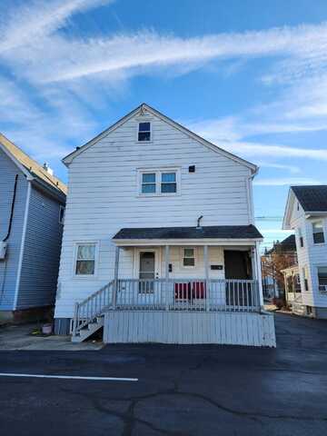 17 E Somerset St, Raritan, NJ 08869