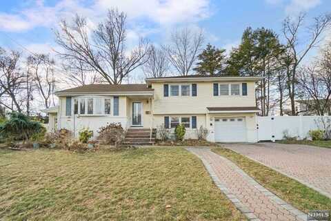 30 Kershner Place, Fair Lawn, NJ 07410