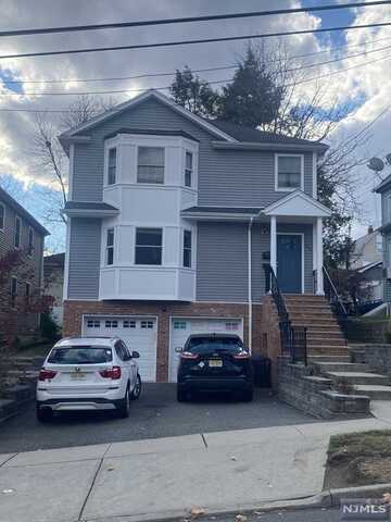 60 Park Avenue, Maywood, NJ 07607