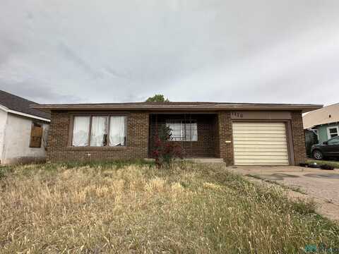 1116 Calhoun Street, Clovis, NM 88101