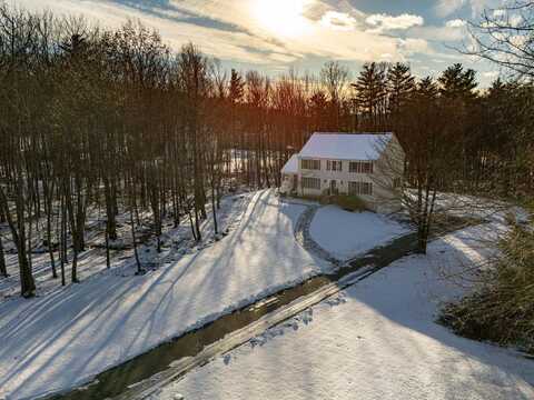 5 Nancy Lane, Hooksett, NH 03106