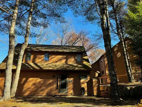 802 Covered Bridge Lane, Grantham, NH 03753