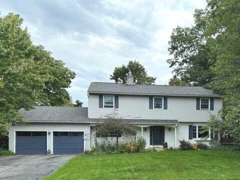 57 Tracy Lane, Shelburne, VT 05482