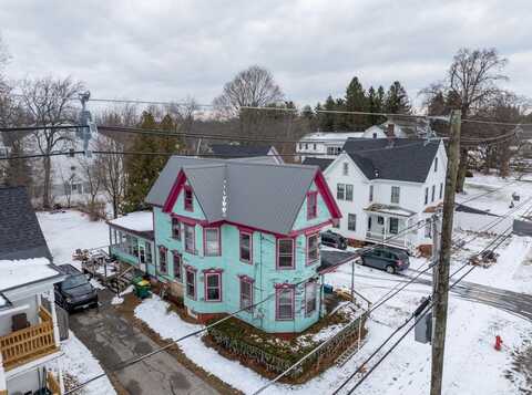 26 Eastern Avenue, Rochester, NH 03867