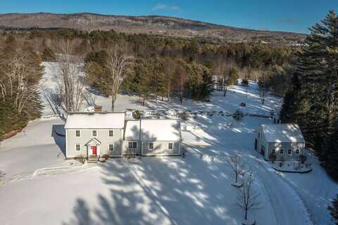 45 Casper Lane, Weston, VT 05161