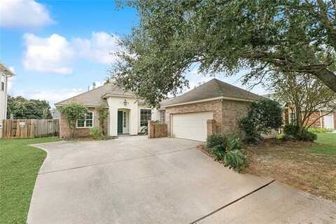 9 CHALSTROM Drive, River Ridge, LA 70123