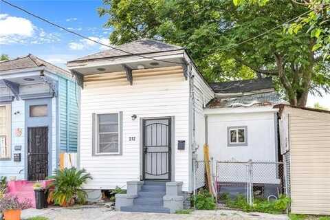 212 N TONTI Street, New Orleans, LA 70119