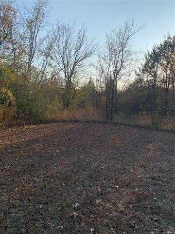 US Highway 64 Highway, Sallisaw, OK 74955