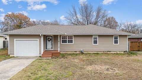 338 N Adair Street, Vinita, OK 74301