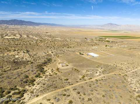 262 Castro Canyon, Cuyama, CA 93254