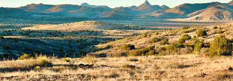 100 High Lonesome, Alpine, TX 79830