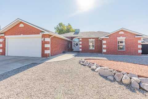 2221 Cielo Vista, Alamogordo, NM 88310