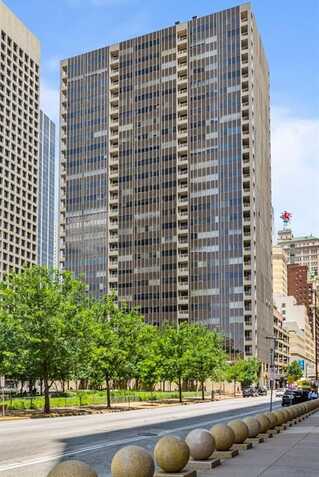 1200 Main Street, Dallas, TX 75202