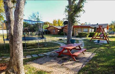 6917 Jewell Avenue, Fort Worth, TX 76112
