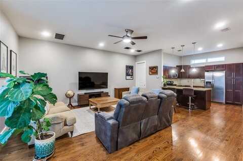 5618 Lindell Avenue, Dallas, TX 75206