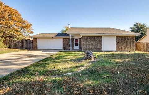 3704 Memphis Lane, Fort Worth, TX 76133